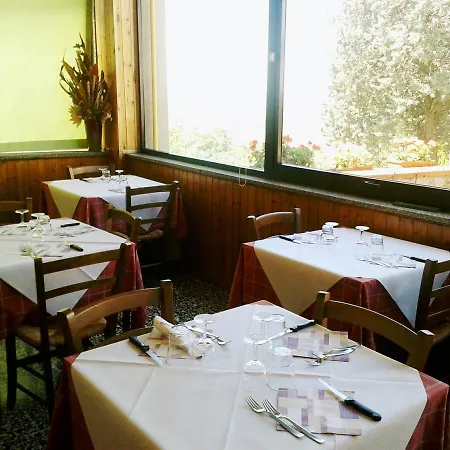 Le Terrazze Hotel *